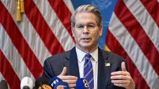 واشنطن تنفي تحقيق إيران ١٤ مليار دولار مكاسب من تخفيف العقوبات