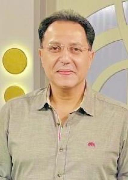 الإعلامي خالد زكريا