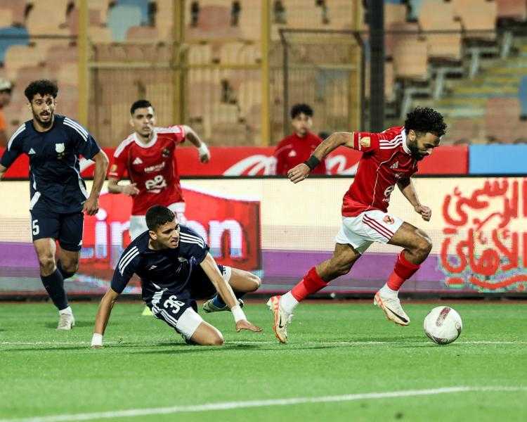 الأهلى يهزم إنبى بثلاثية...ولسة للحلم بقية