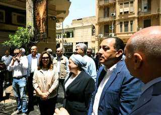 رئيس الوزراء يشهد تدشين مبادرة ”شارع الفن” بمنطقة مثلث البورصة وشارع الشريفين