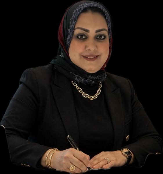 الكاتب الصحفية منى عثمان 