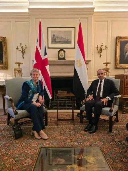 وزيرا خارجية مصر والمملكة المتحدة يبحثان سبل تعزيز العلاقات الثنائية ويناقشان مستجدات الأوضاع الإقليمية وسبل خفض التصعيد