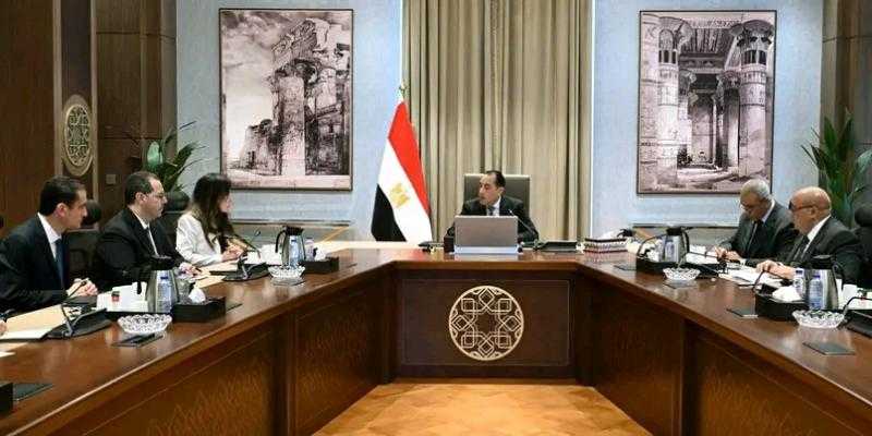 رئيس الوزراء يتابع إجراءات تنظيم السوق العقارية في مصر