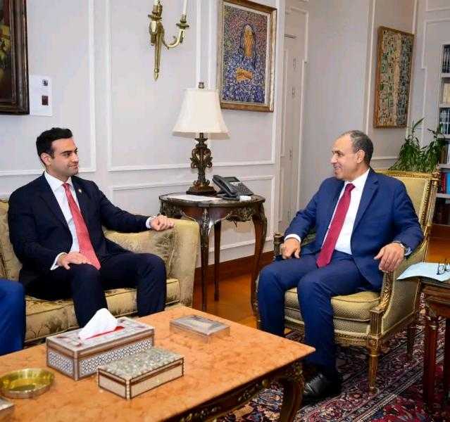 وزير الخارجية يلتقي النائب ”إبراهام حمادة” عضو لجنة الخدمات العسكرية بمجلس النواب الأمريكي