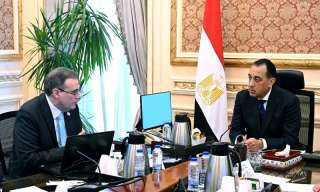 رئيس الوزراء يتابع مع رئيس ”الجهاز المركزي للتنظيم والإدارة” مستجدات ملف الإصلاح... رئيس الوزراء يتابع مع رئيس ”الجهاز المركزي للتنظيم والإدارة” مستجدات ملف الإصلاح الإداري وتطوير الأداء الحكومي