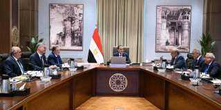 رئيس الوزراء يتابع جهود توفير مخزون من احتياطيات الوقود لضمان استدامة... رئيس الوزراء يتابع جهود توفير مخزون من احتياطيات الوقود لضمان استدامة تأمين الطاقة للمواطنين وللقطاعات الإنتاجية