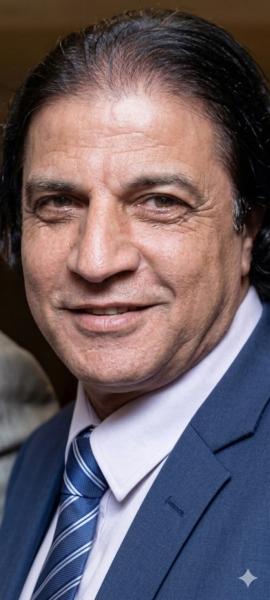 الكاتب الصحفي عبدالنبي عبدالستار 