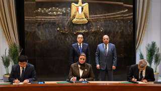 رئيس الوزراء يشهد توقيع مذكرة تفاهم لإنشاء أول مصنع لتوربينات الرياح رئيس الوزراء يشهد توقيع مذكرة تفاهم لإنشاء أول مصنع لتوربينات الرياح