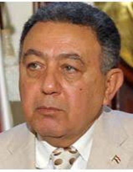الدكتور عمرو حلمى وزير الصحة والسكان الأسبق