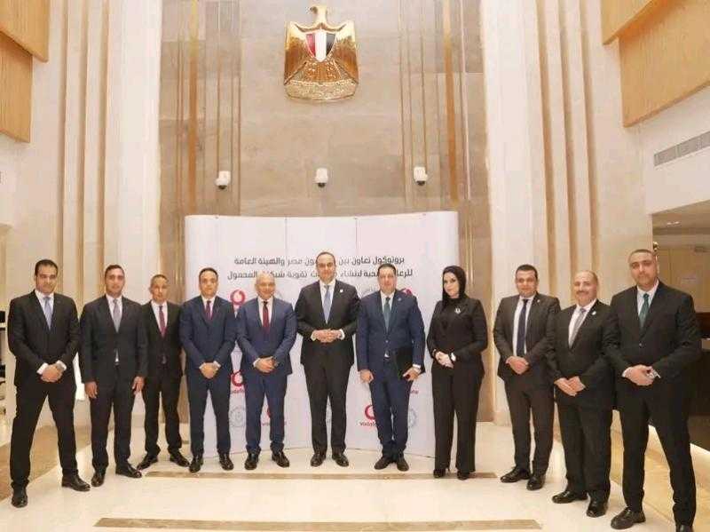 رئيس هيئة الرعاية الصحية يشهد توقيع بروتوكول تعاون مع ڤودافون مصر لدعم متطلبات التشغيل الذكي لمنظومة التأمين الصحي الشامل