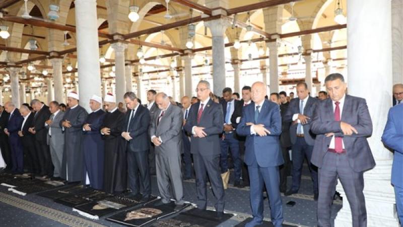 صلاة الجمعة بمسجد عمرو بن العاص