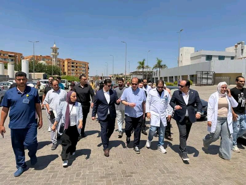 جانب من جولة نائب وزير الصحة 