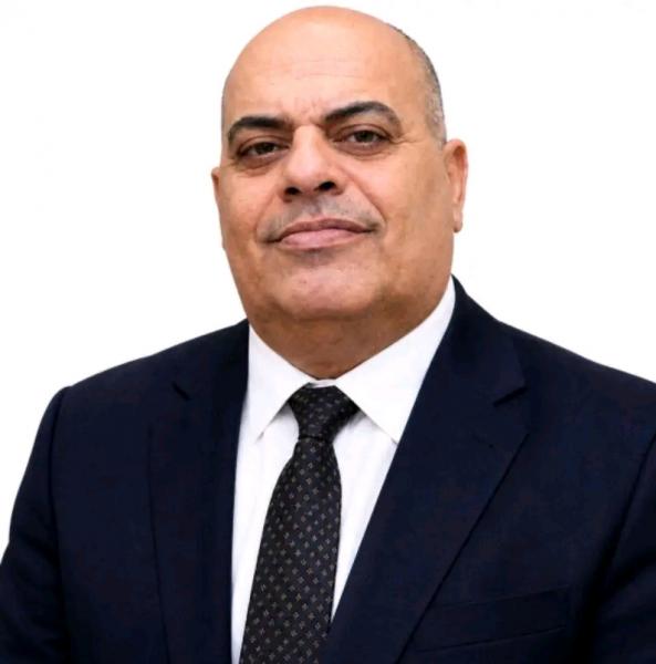 الكاتب الكبير غريب السحراوى 
