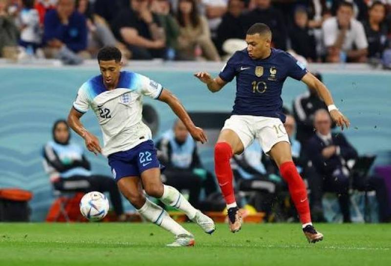 موعد مباراة إنجلترا وفرنسا في كأس العالم 