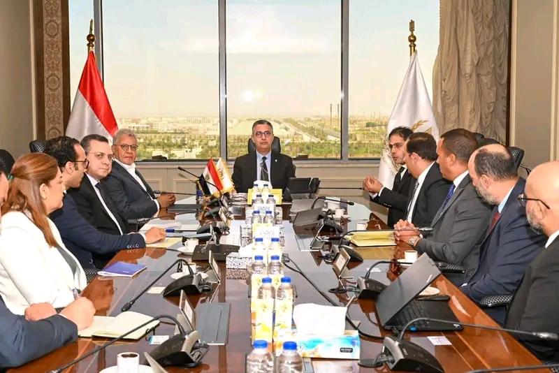 وزير التموين 