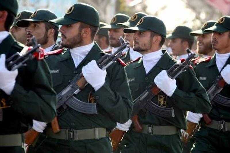 الحرس الثوري الإيراني يعلن استهداف قاعدة أمريكية في الأردن بصواريخ باليستية