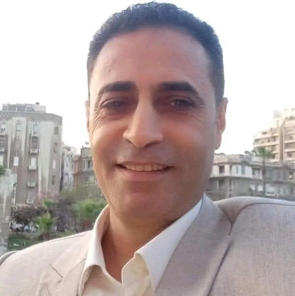 الكاتب والفنان الكبير د. محمد هناء الدين 