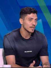 احمد شوبير : أزمة القيد تحرم الزمالك من التعاقد مع محمد شريف نجم الأهلي