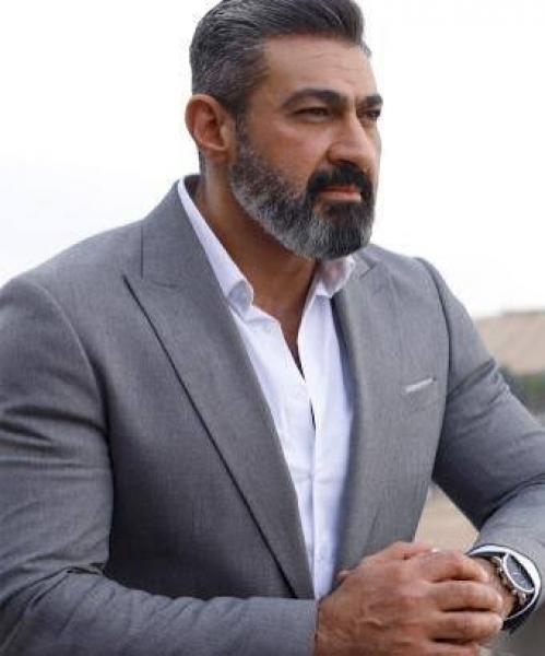 ياسر جلال