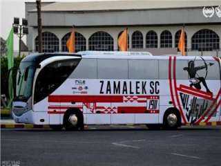 وصول حافلة الزمالك لاستاد القاهره للقاء الإتحاد السكندري