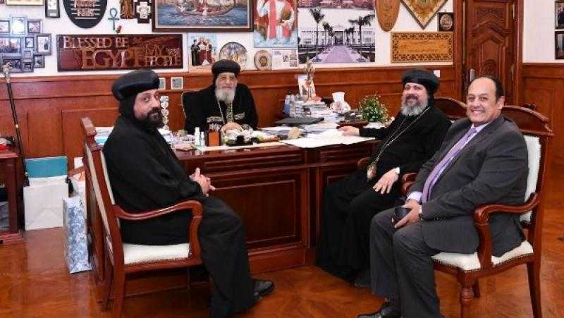 قداسة البابا تواضروس يعتمد نتيجة إكليريكية الأنبا رويس