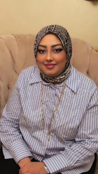 الكاتبة الصحفية منى عثمان 