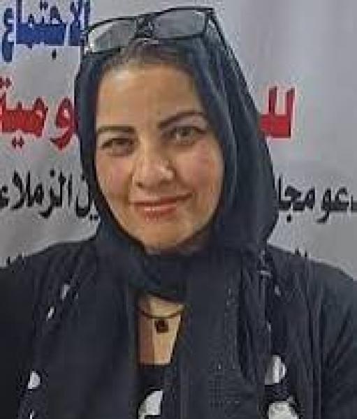 الإعلامية شيرين عجيز 