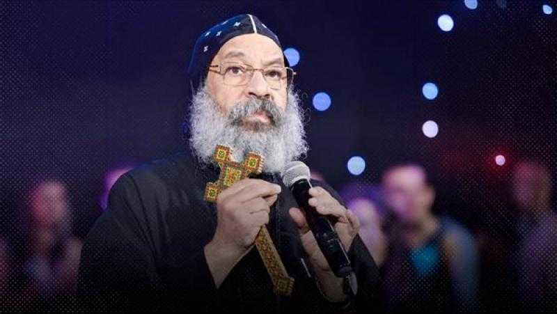 الأنبا رافائيل يحذر من تأليه الكهنة والأساقفه