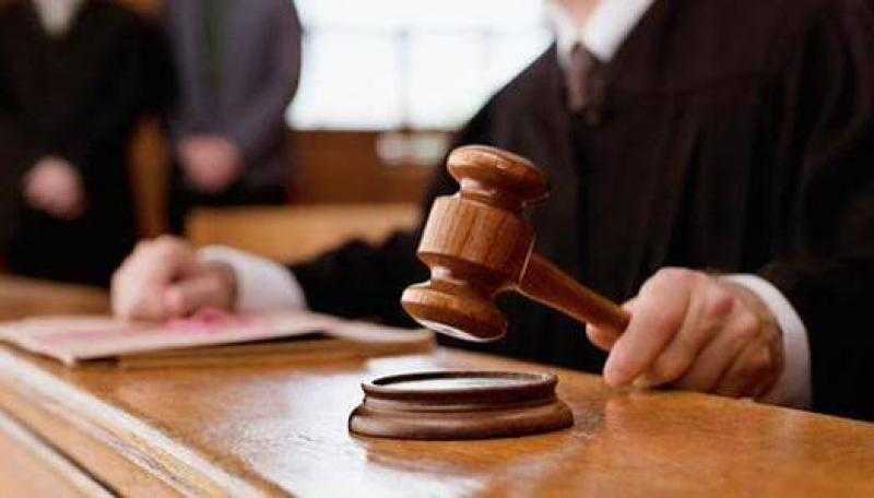 اليوم.. محاكمة سيدة متهمة بالتعدي على زوجها داخل مجمع محاكم طنطا