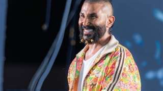 سر قصات شعر احمد سعد الغريبة وتزايد امواله