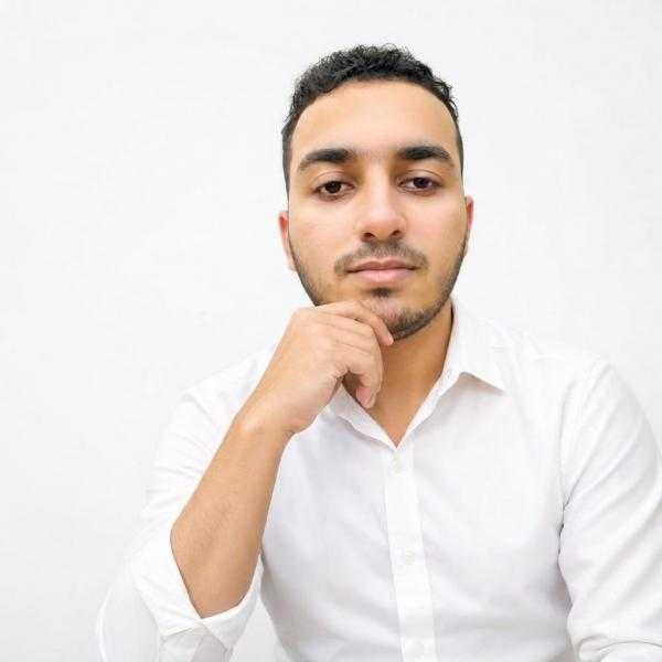 اسامه محمد يكتب : صناعة التفاهة واستعراض الترهات