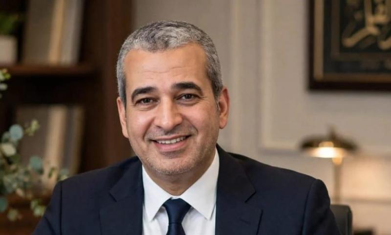 الكاتب الكبير طاهر إدريس