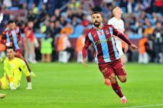 محمد صلاح يعتلي صدارة هدافي الدوري التركي