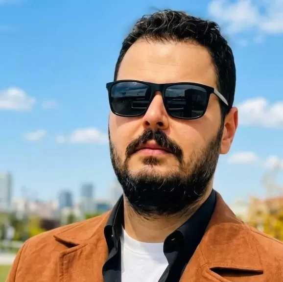 الحسين عبدالرازق يكتب: نتنياهو.. بين القاعة والانتخابات