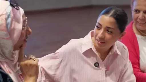 جيسيكا حسام الدين تزور محاربات مستشفى بهية...