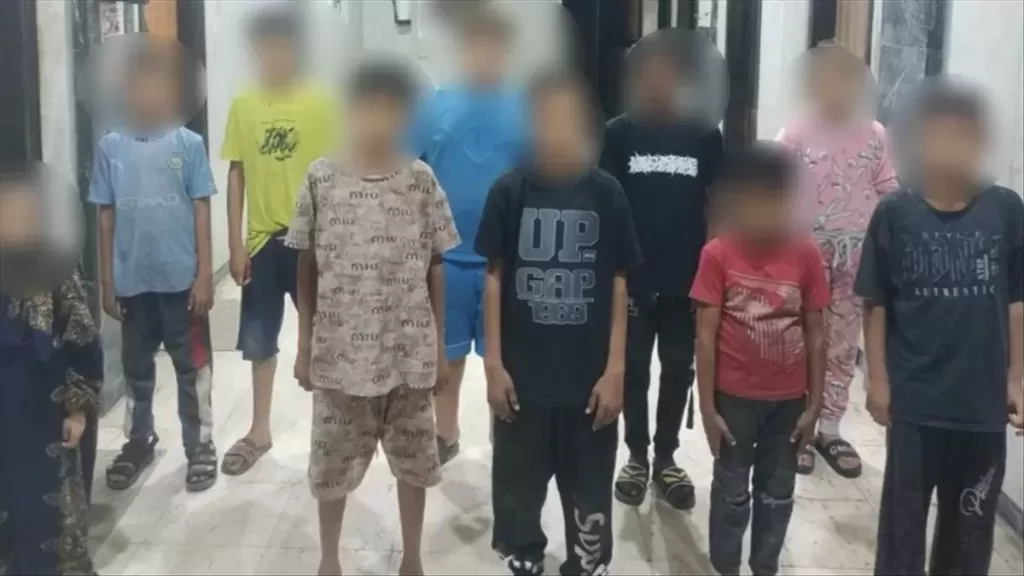 المتهمين