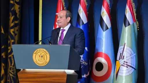 السيسي: التحديات أكبر من أي تيار سياسي لكنها ليست أكبر من إرادة الشعب