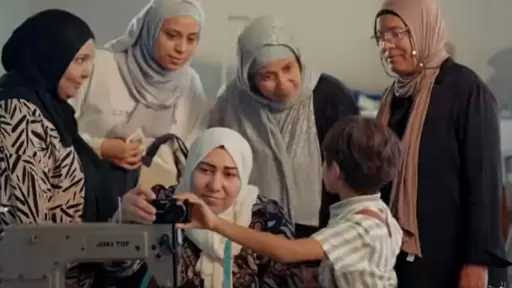 افتتاح مهرجان الجونة السينمائي تحت شعار ”سينما من أجل الإنسانية”