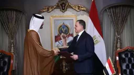 وزير الداخلية يستقبل نظيره القطري ويوقعان مذكرة تفاهم لمكافحة الجريمة