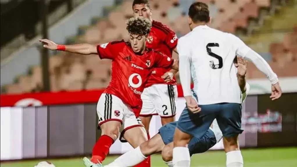 الأهلي يقرر تجميد مكافآت اللاعبين لأجل غير مسمى لحين تحسين النتائج