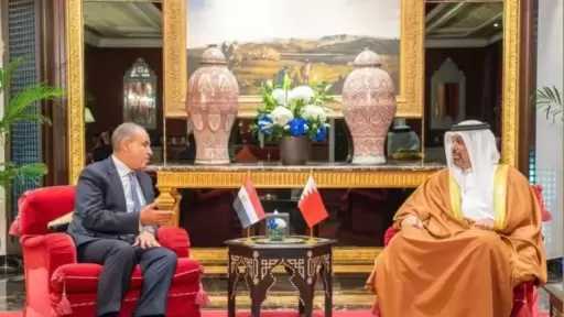 وزير الخارجية يناقش مع وزير المالية البحريني سبل دفع التعاون الاقتصادي والاستثماري... وزير الخارجية يناقش مع وزير المالية البحريني سبل دفع التعاون الاقتصادي والاستثماري بين البلدين