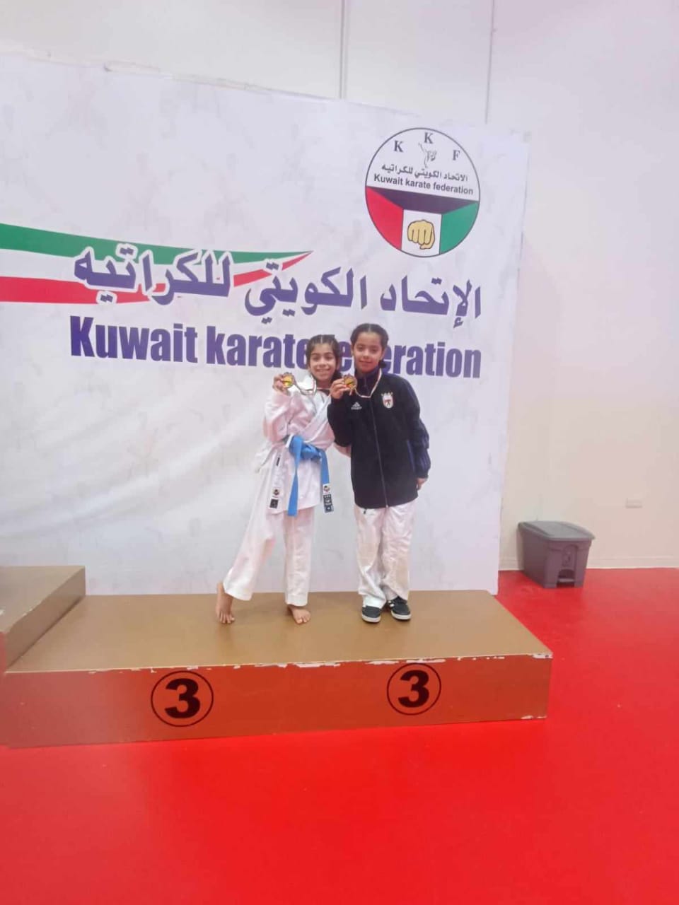 0eed185a7245.jpg